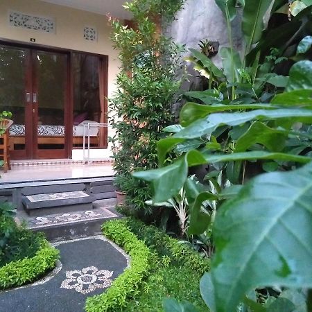 Uma Taman House Hotel Ubud  Exterior photo