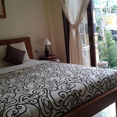 Uma Taman House Hotel Ubud  Exterior photo