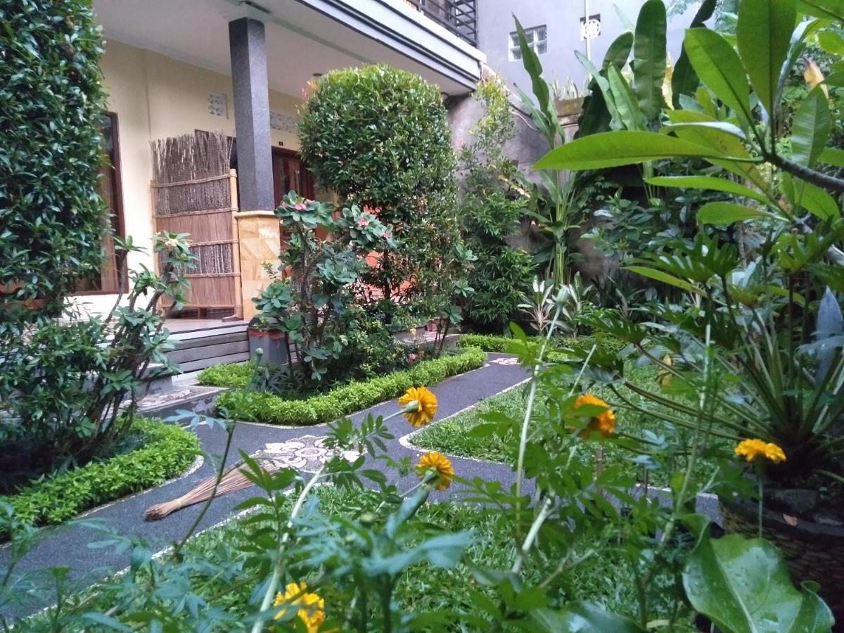 Uma Taman House Hotel Ubud  Exterior photo