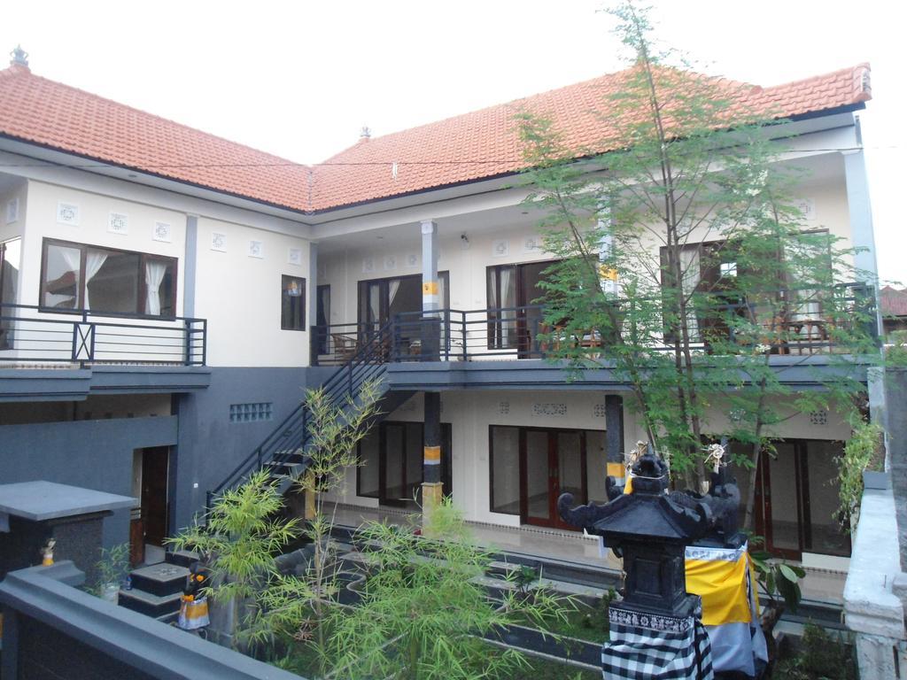 Uma Taman House Hotel Ubud  Exterior photo