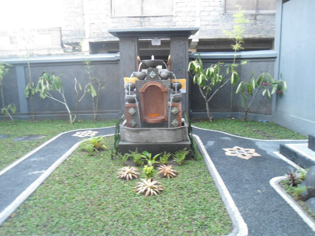 Uma Taman House Hotel Ubud  Exterior photo